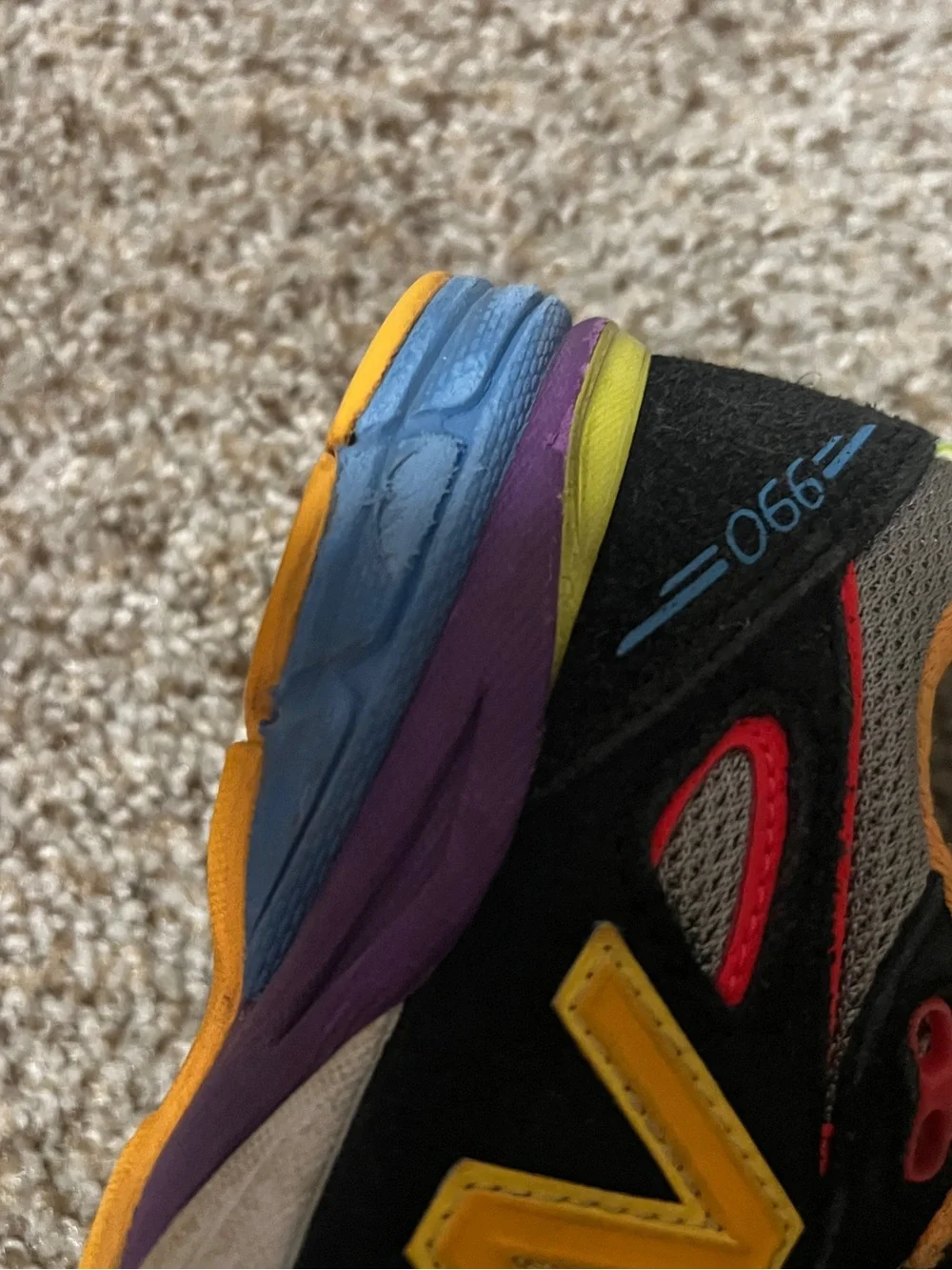 New Balance 990 v4 Wild Style - Picture 8 of 9